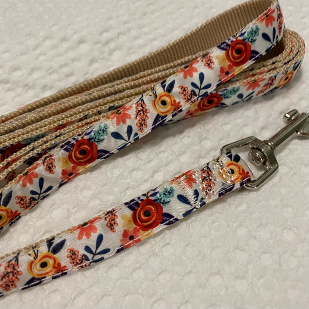 New Leash, Small
